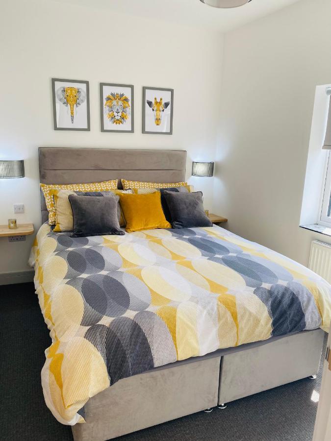 Lees Lookout Holt ,2 Bedroom Luxury Apartment With Private Parking Dış mekan fotoğraf