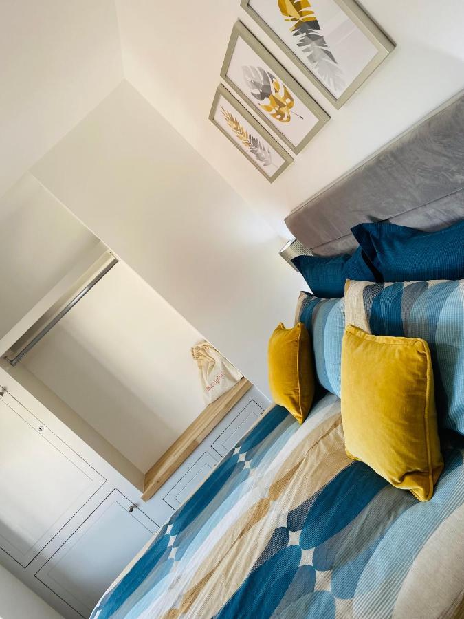 Lees Lookout Holt ,2 Bedroom Luxury Apartment With Private Parking Dış mekan fotoğraf